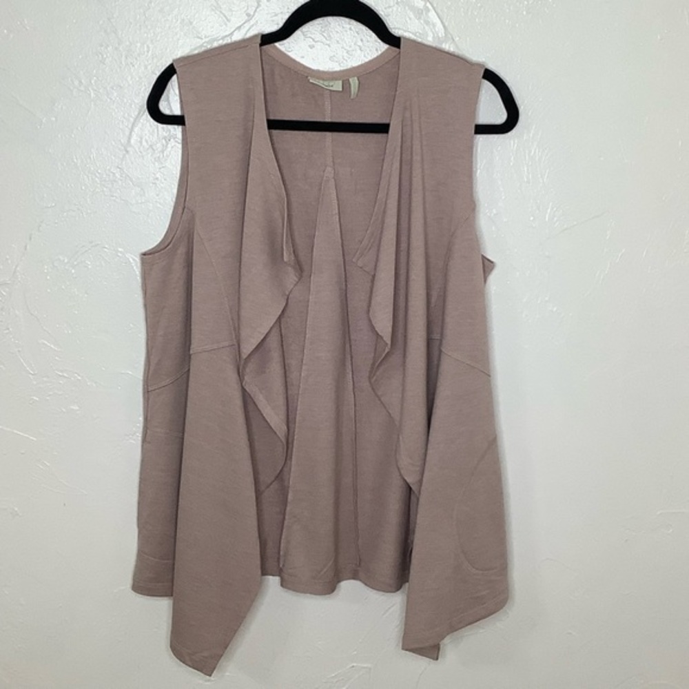 LOGO by Lori Goldstein cascade open front vest size medium EUC